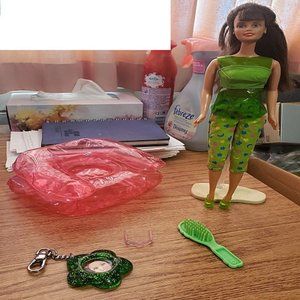 Retired 19/99 Sit In Style Teresa Barbie